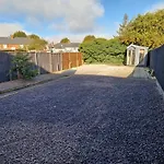 Homey Home In Swindon, United Kingdom