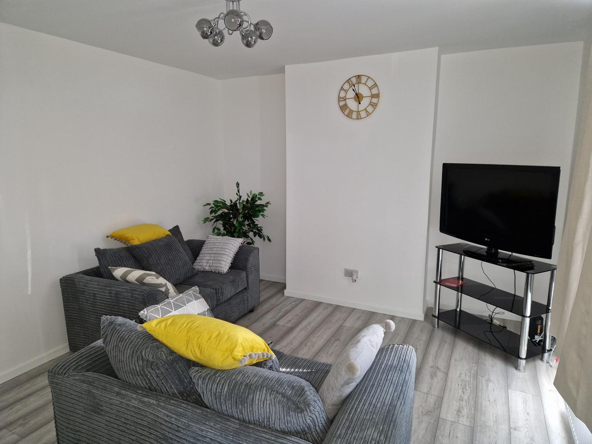 Homey In Swindon, United Kingdom Apartment *