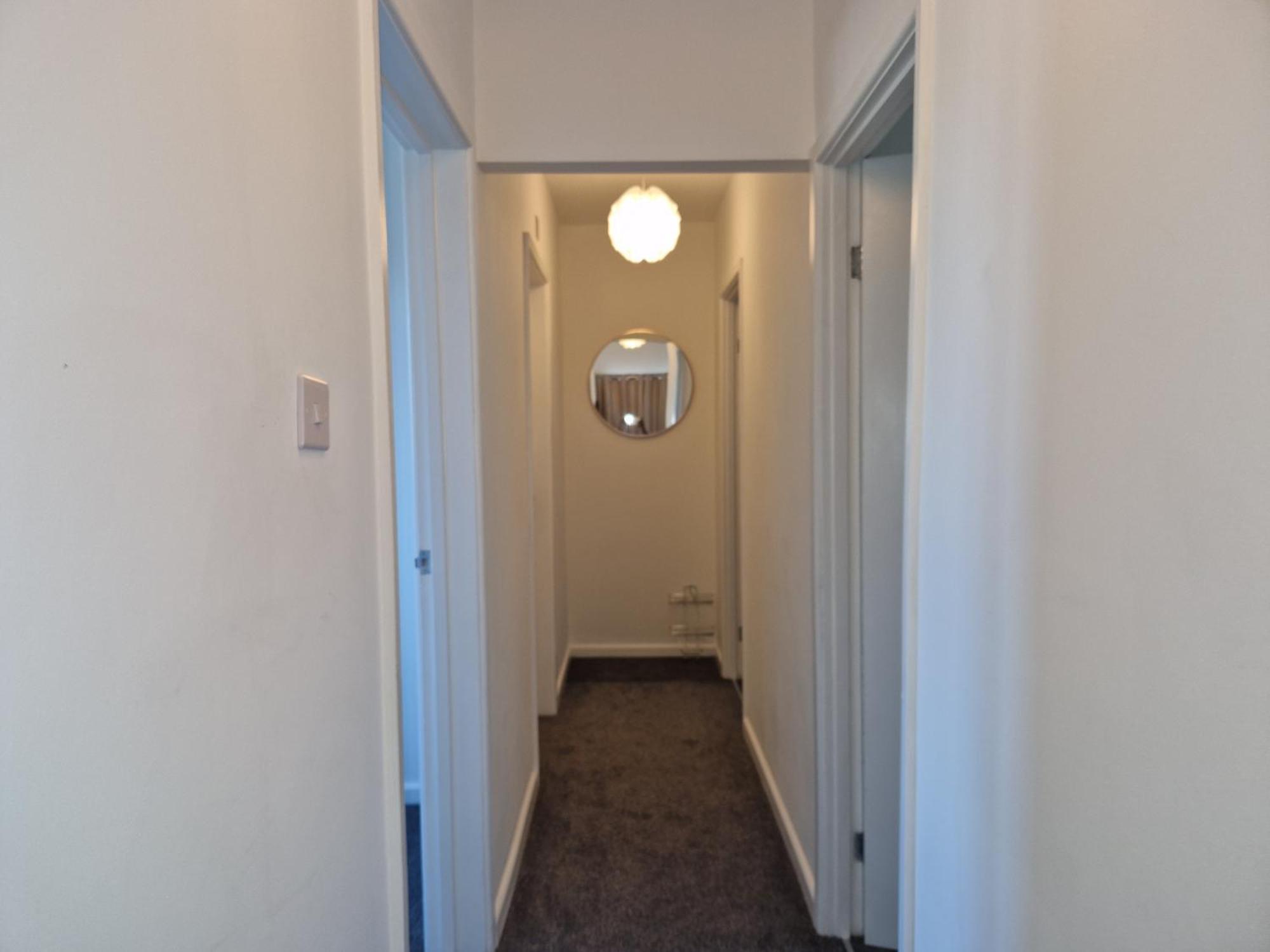 Apartment Homey In Swindon, United Kingdom *